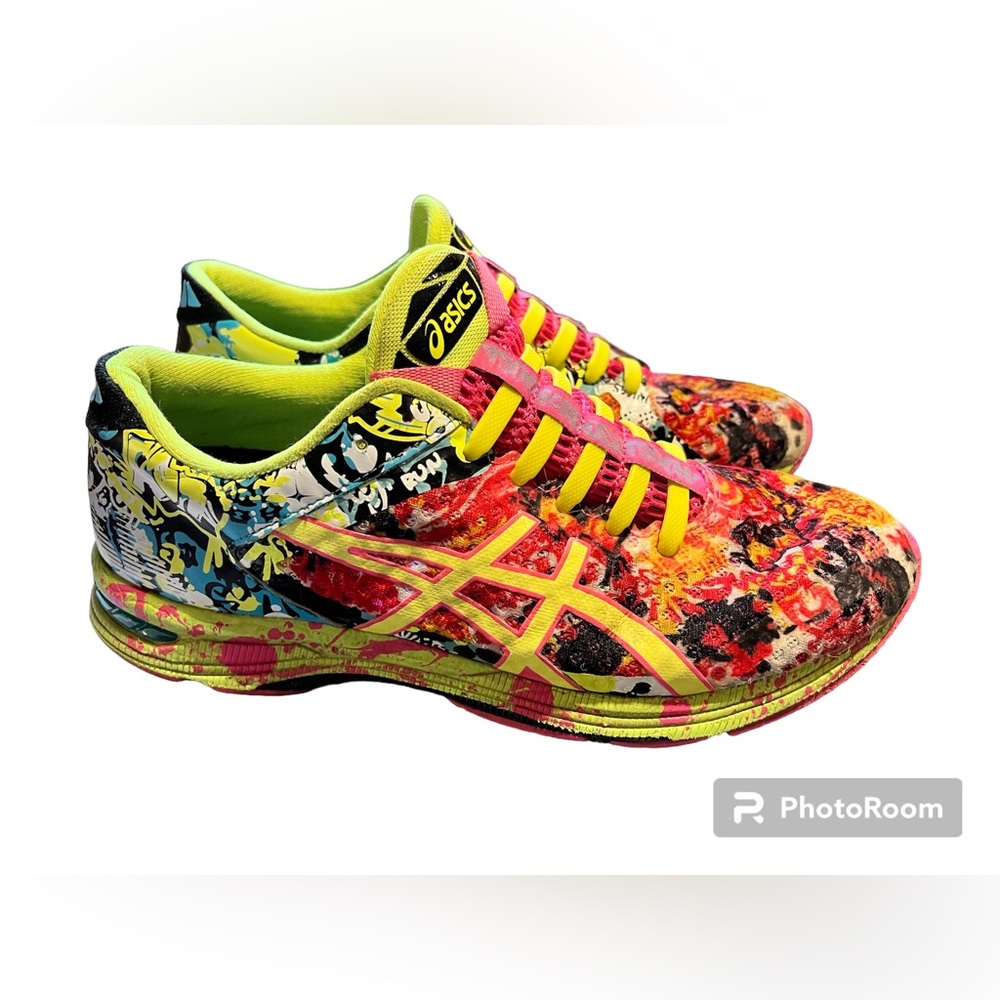 ASICS Women's Noosa Tri 11 Running Shoes, size 10